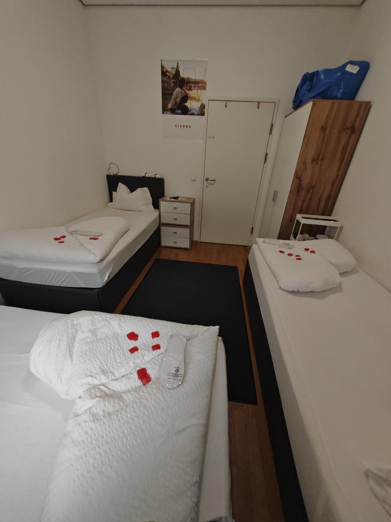 Abai Apartments 1140 Only Www-On-Line-Check-In & Selfservice فيينا الغرفة الصورة